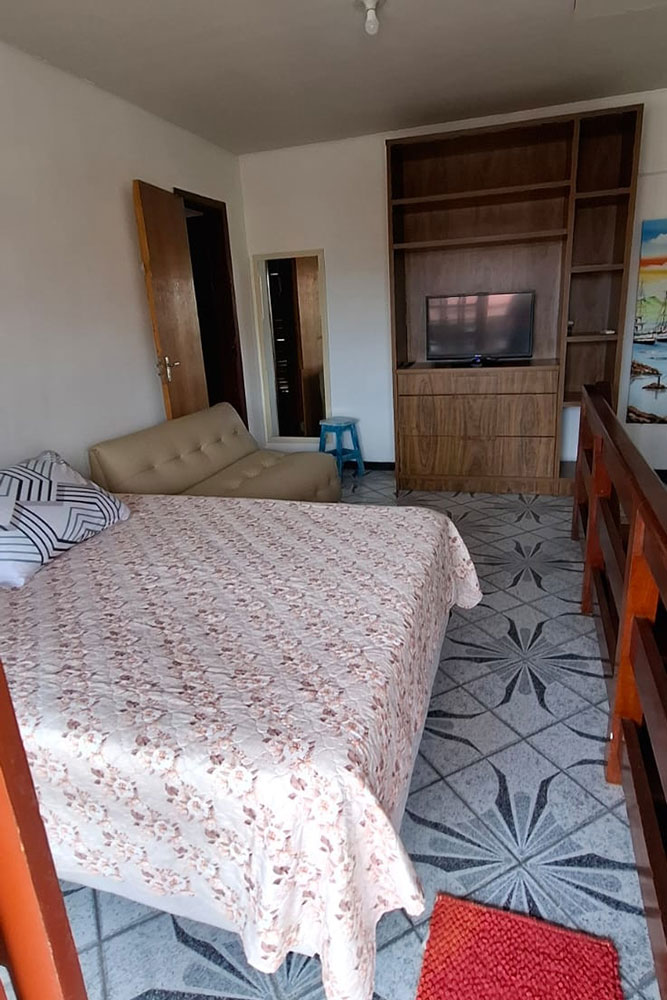 Dormit&oacute;rio 03 (sem porta)