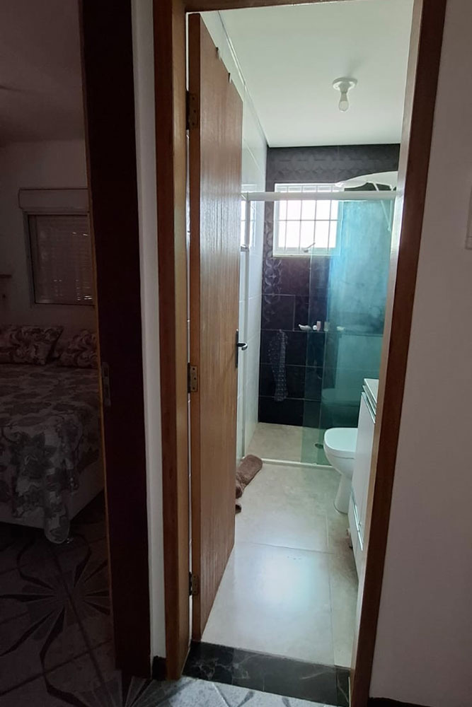 Banheiro social (superior)